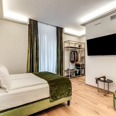 בית הארחה Palazzo Goldoni Condotti Collection