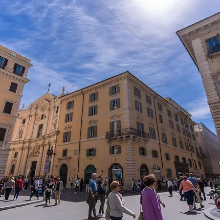 Palazzo Goldoni Condotti Collection