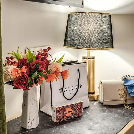 בית הארחה Palazzo Goldoni Condotti Collection