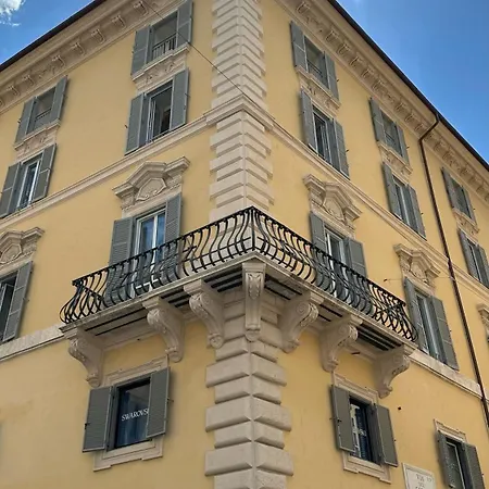 Goldoni 47 3*
