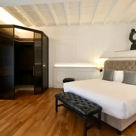 Palazzo Goldoni Condotti Collection בית הארחה 4*