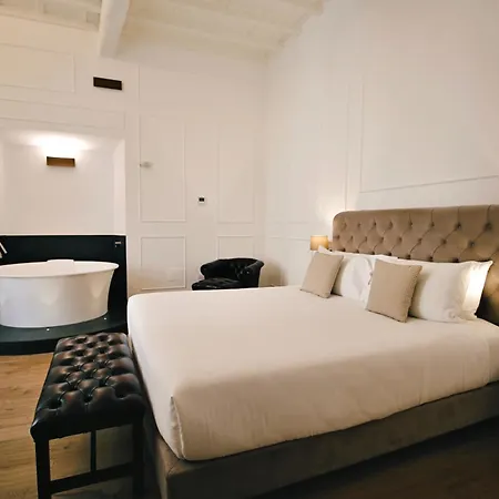 Palazzo Goldoni Condotti Collection 4*