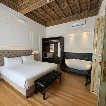 Palazzo Goldoni Condotti Collection 4* רומא