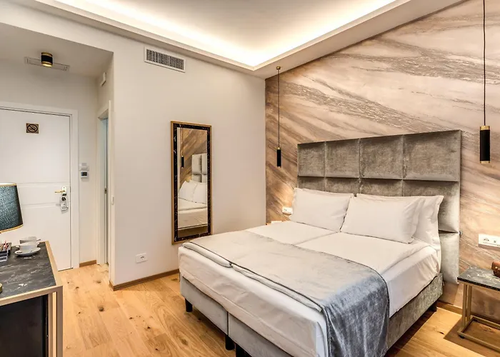 Palazzo Goldoni Condotti Collection 招待所 4*