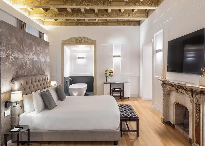 Palazzo Goldoni Condotti Collection 招待所