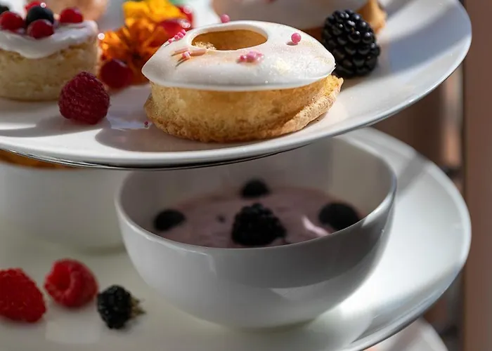 Palazzo Goldoni Condotti Collection